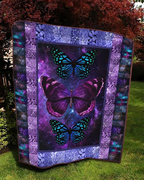Night butterfly all over printed quilt – maria