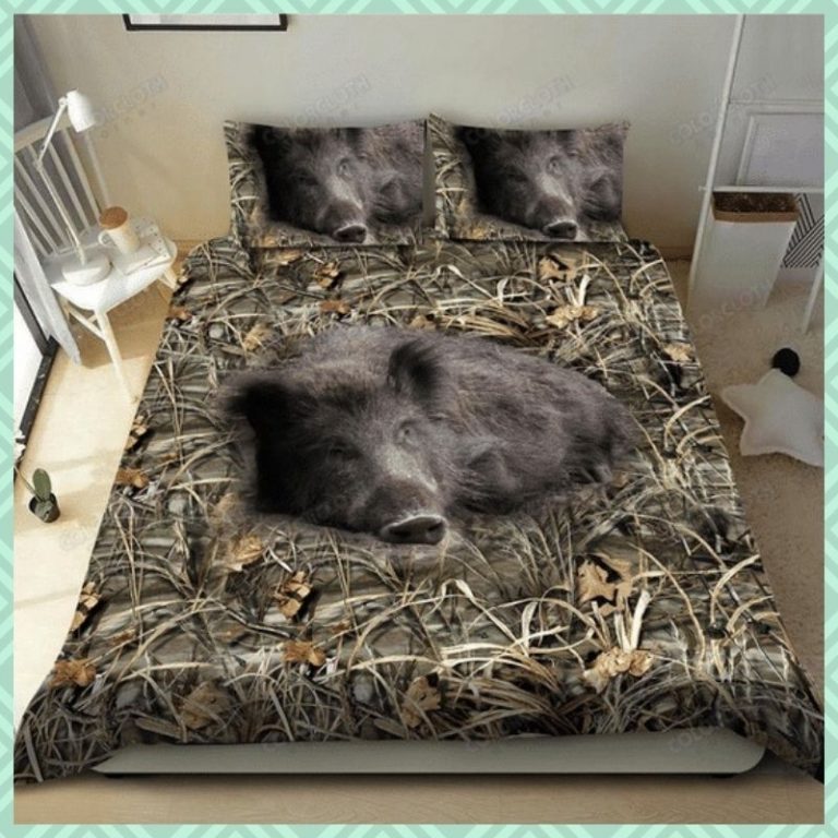 Boar hunting camo quilt bedding set 2