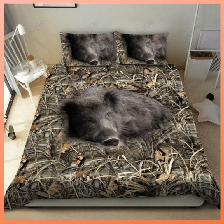 Boar hunting camo quilt bedding set 3