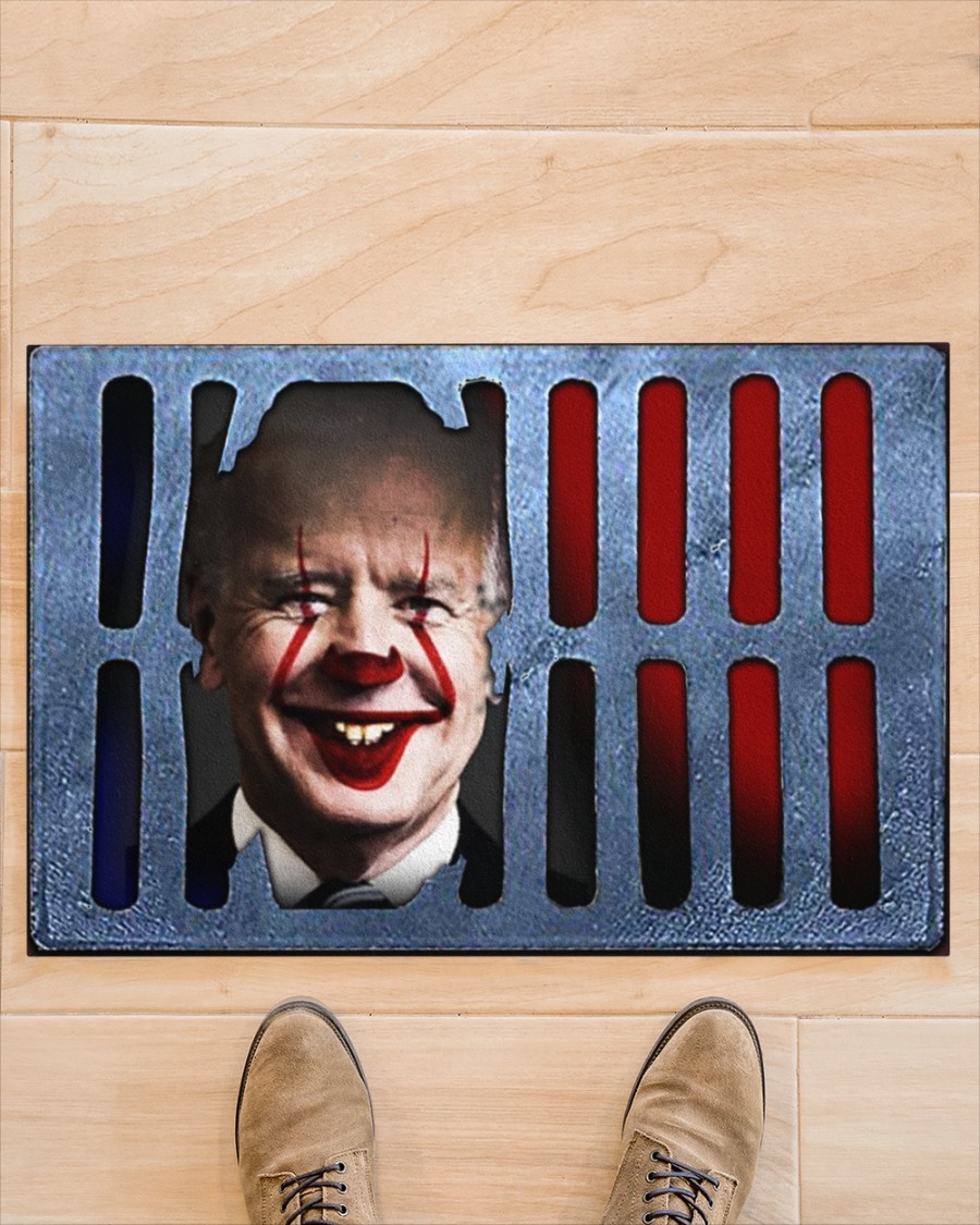 IT Pennywise Biden doormat 1