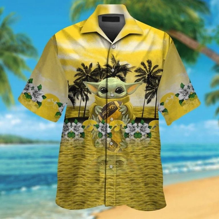 Iowa Hawkeyes And Baby Yoda Hawaiian Shirt, Shorts1