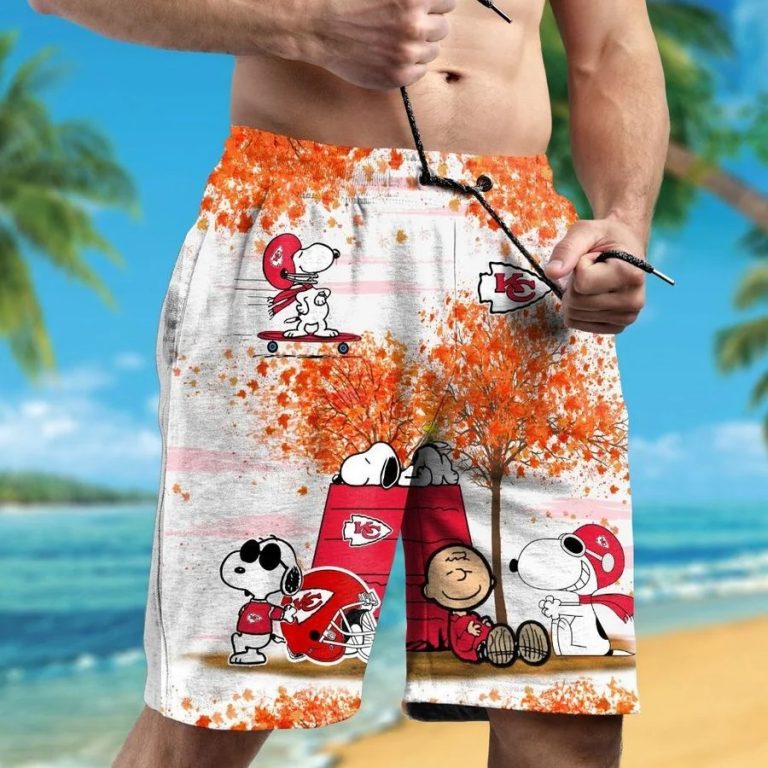 Kansas City Chiefs Snoopy Autumn Hawaiian Shirt, Shorts2