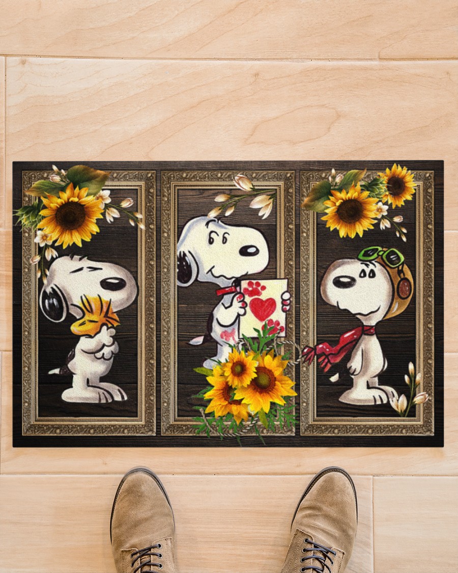 Snoopy and woodstock picture frame doormat 1
