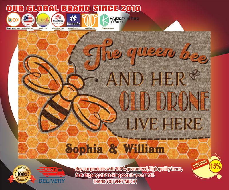 The queen bee and her old drone live here doormat 3