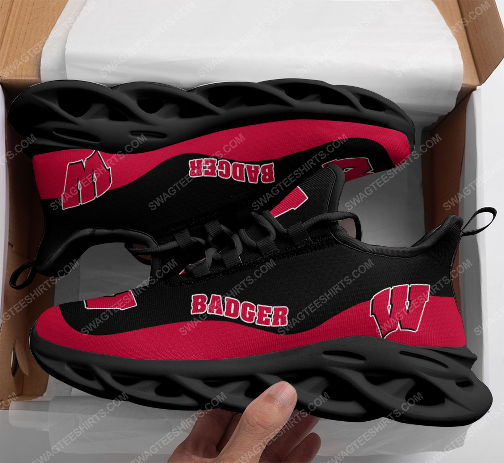 The wisconsin badgers football team max soul shoes 3