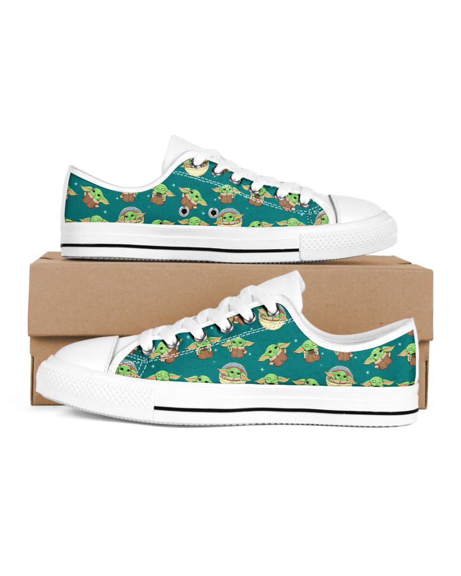 Baby Yoda Pattern Low Top shoes