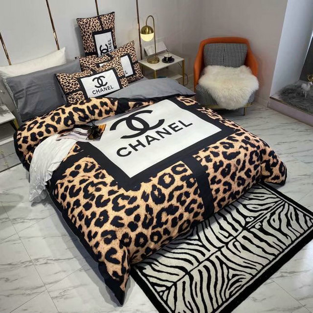 Chanel Leopard Pattern Luxury Bedding Set – Hothot 101121