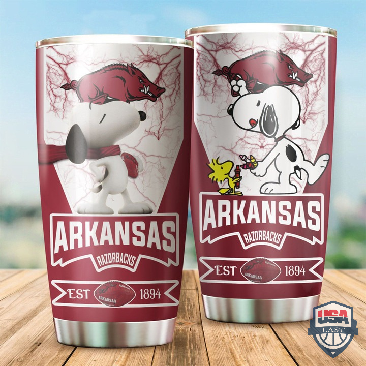 NCAA Arkansas Razorbacks And Snoopy Tumbler – Hothot 240122