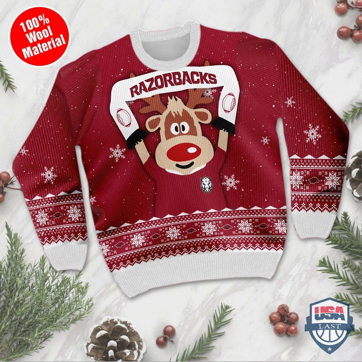 GRuiixXO-T240122-150xxxArkansas-Razorbacks-Funny-Ugly-Christmas-Sweater-3.jpg