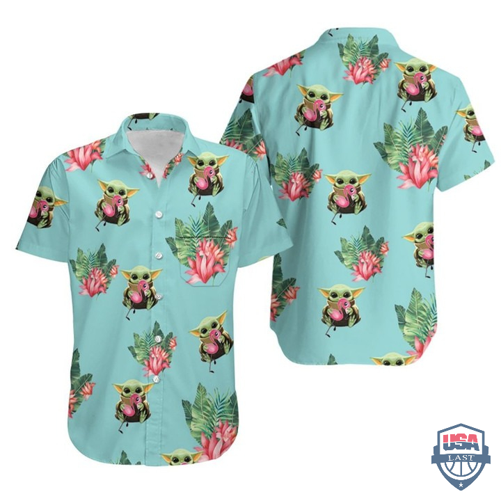 vInbs5C5-T080122-178xxxBaby-Yoda-Hugging-Flamingos-Lotuses-On-Teal-Hawaiian-Shirt.jpg