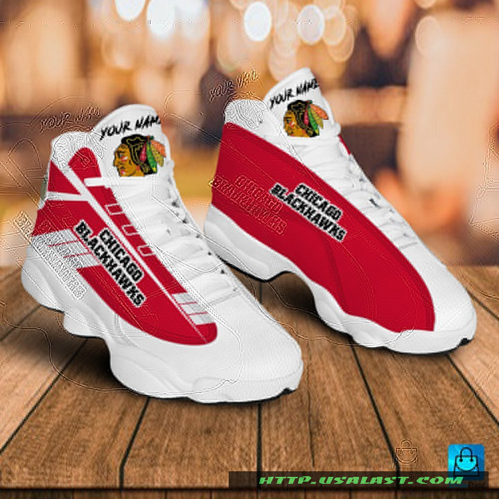 reBcIG4W-T120322-045xxxPersonalised-Chicago-Blackhawks-Air-Jordan-13-Shoes-3.jpg