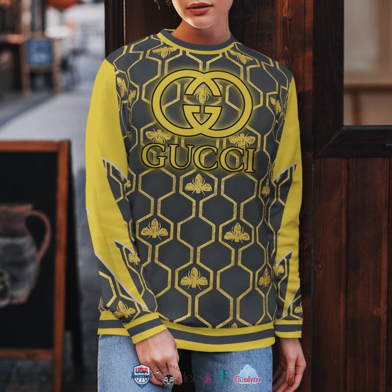 PNON0HAs-T160422-051xxxGucci-Hexagon-3D-Ugly-Sweater-2.jpg