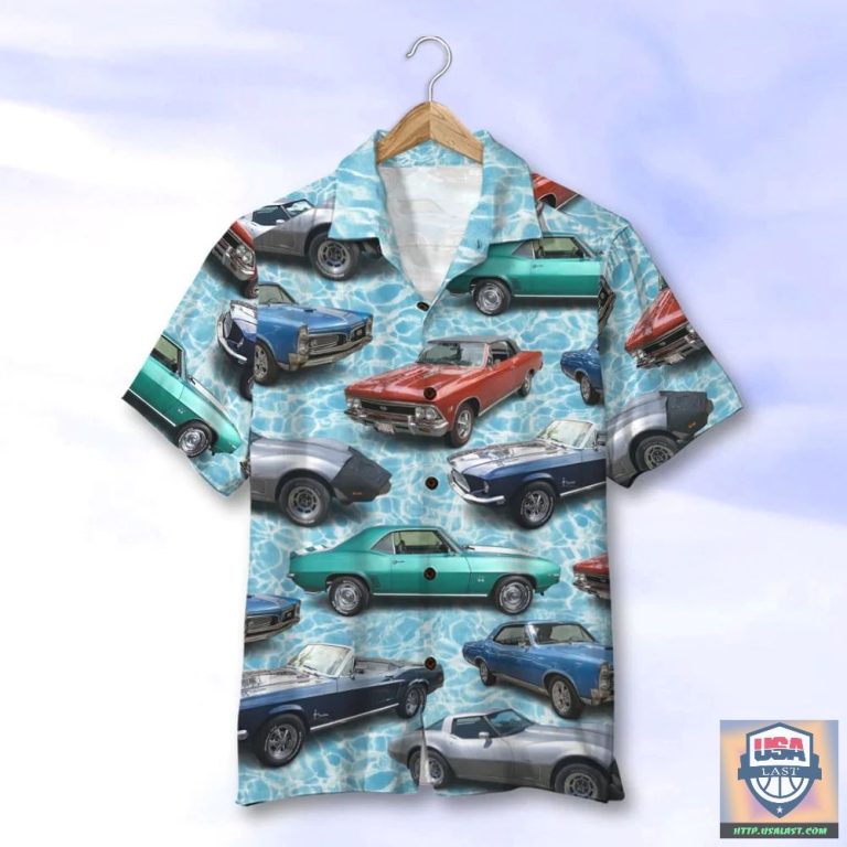 OgNJlgsS-T150722-16xxxClassic-Car-Water-Pattern-Hawaiian-Shirt-1.jpg