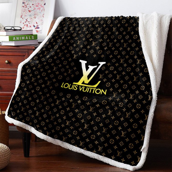 Louis Vuitton Luxury Fleece Blanket Original 2 – Usalast