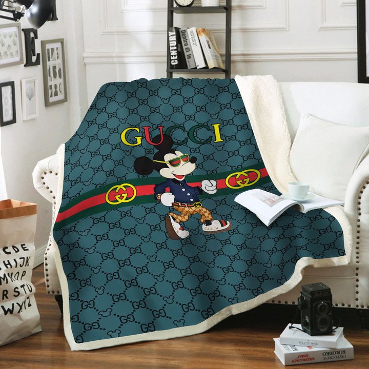 Gucci Mickey Mouse Luxury Fleece Blanket Original 184 – Usalast