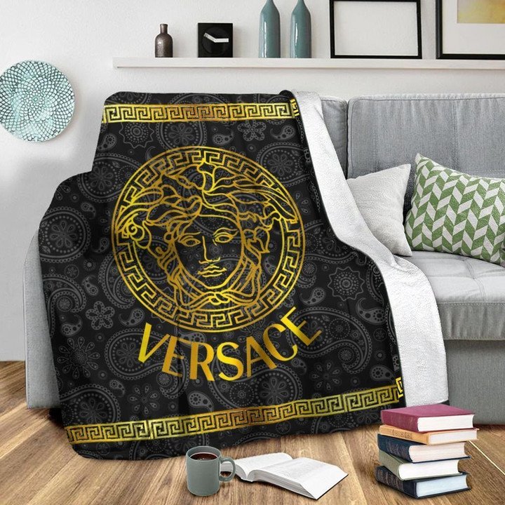 Versace Limited Editition Fleece Blankets 044 – Usalast