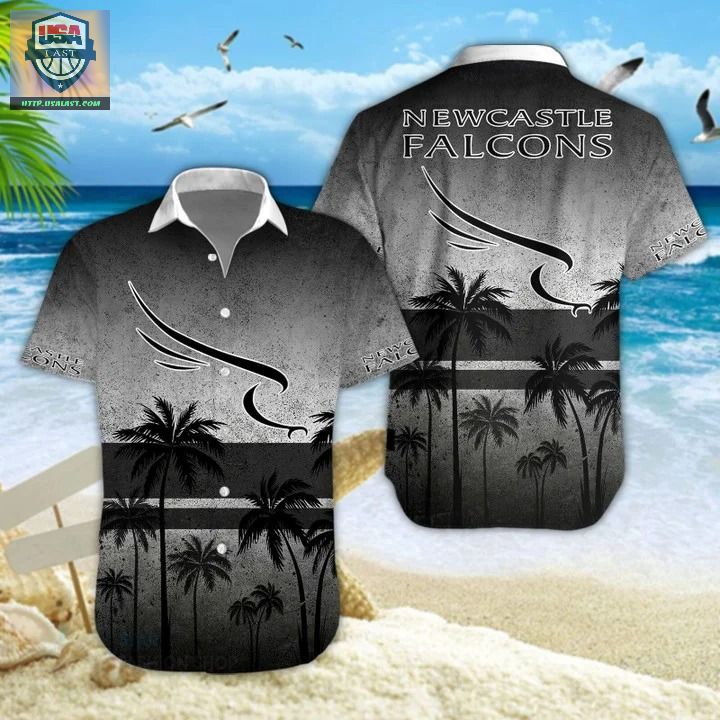 BhhhdKrl-T010822-34xxxNewcastle-Falcons-Palm-Tree-Hawaiian-Shirt.jpg