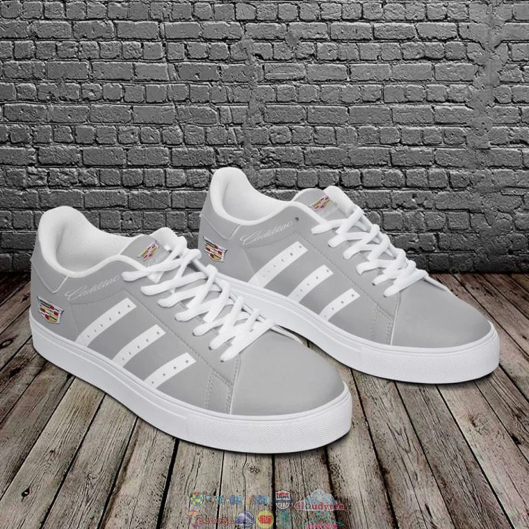 D7id9r8q-TH180822-41xxxCadillac-White-Stripes-Style-2-Stan-Smith-Low-Top-Shoes1.jpg