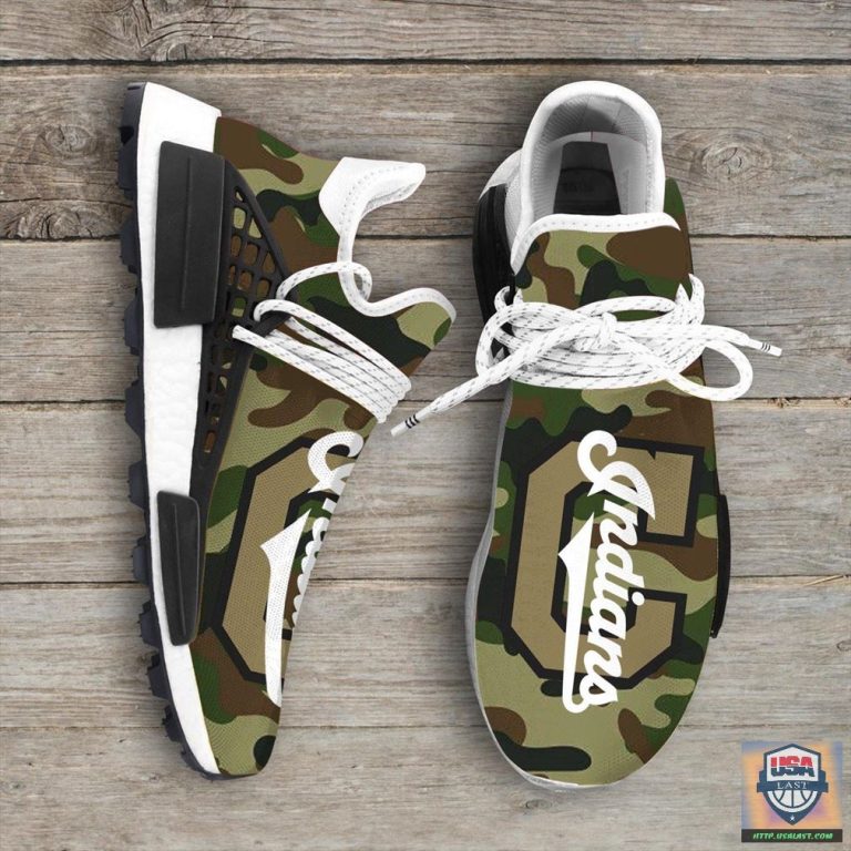 a3Pym4gq-T180822-43xxxCleveland-Indians-Camouflage-NMD-Human-Ultraboost-Shoes-1.jpg