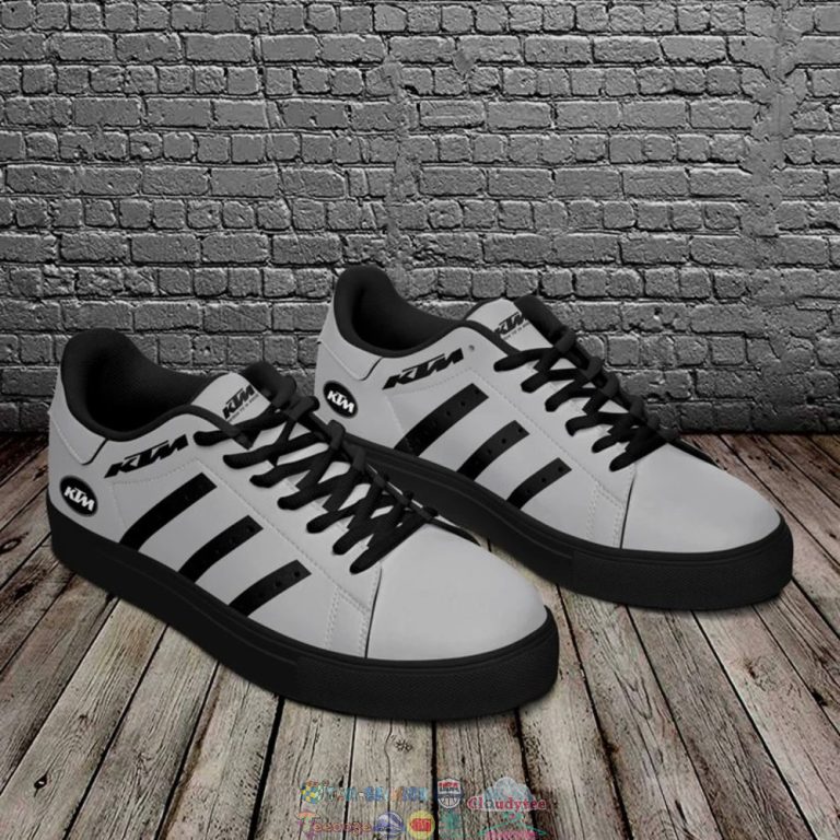 e3Kl6mgY-TH180822-52xxxKTM-Black-Stripes-Style-4-Stan-Smith-Low-Top-Shoes.jpg