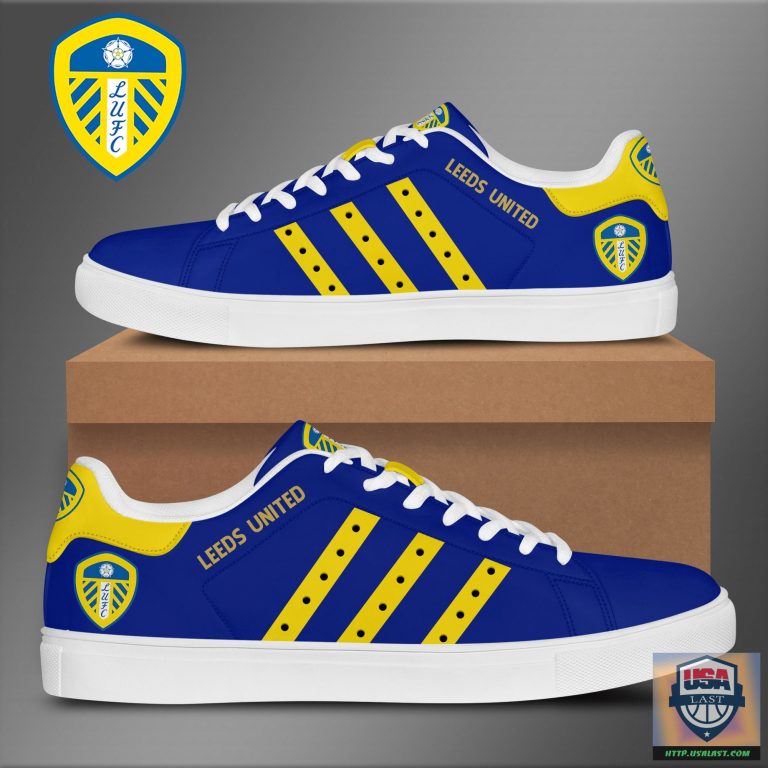 eby0Jj4Z-T160822-75xxxEPL-Leeds-United-F.C-Stan-Smith-Shoes-1.jpg