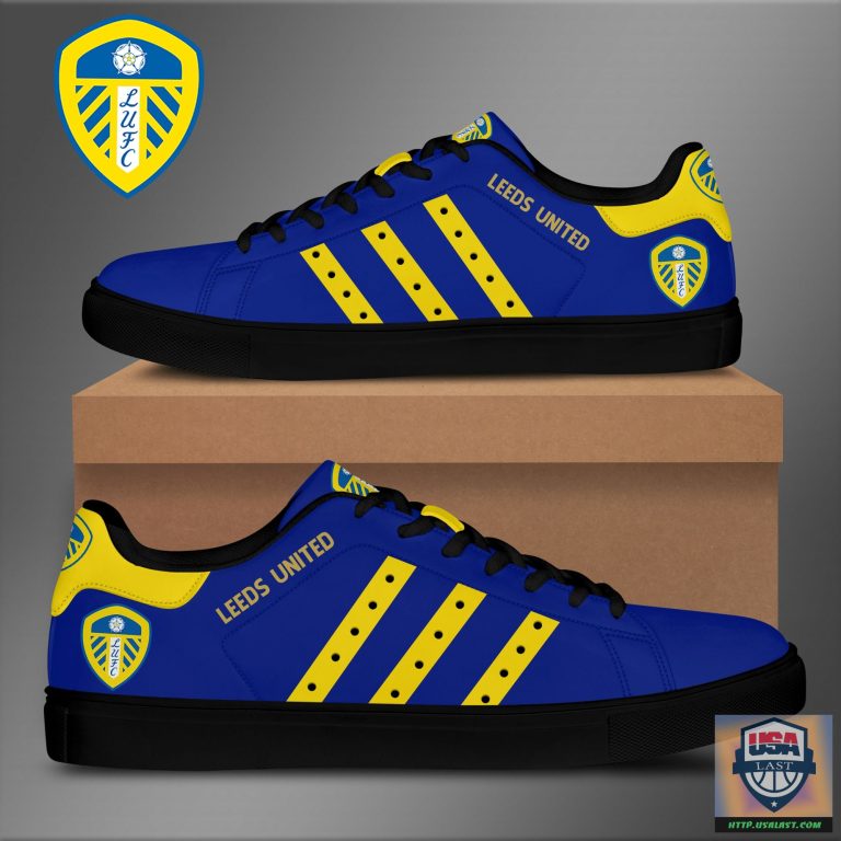 n0UfRqlm-T160822-75xxxEPL-Leeds-United-F.C-Stan-Smith-Shoes.jpg