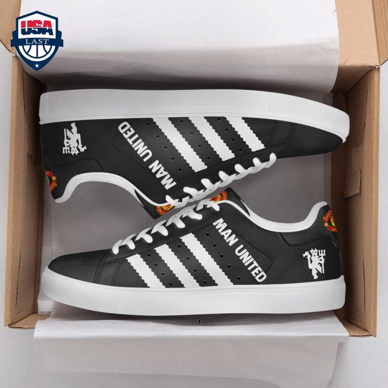 manchester-united-fc-white-stripes-style-3-stan-smith-low-top-shoes-2-zggjh.jpg