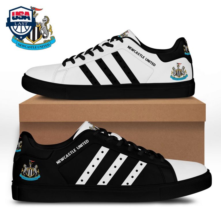 newcastle-united-fc-black-white-stripes-stan-smith-low-top-shoes-3-rUsuz.jpg