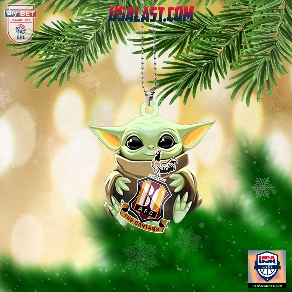 Baby Yoda Hugs Bradford City FC Hanging Ornament - Ah! It is marvellous