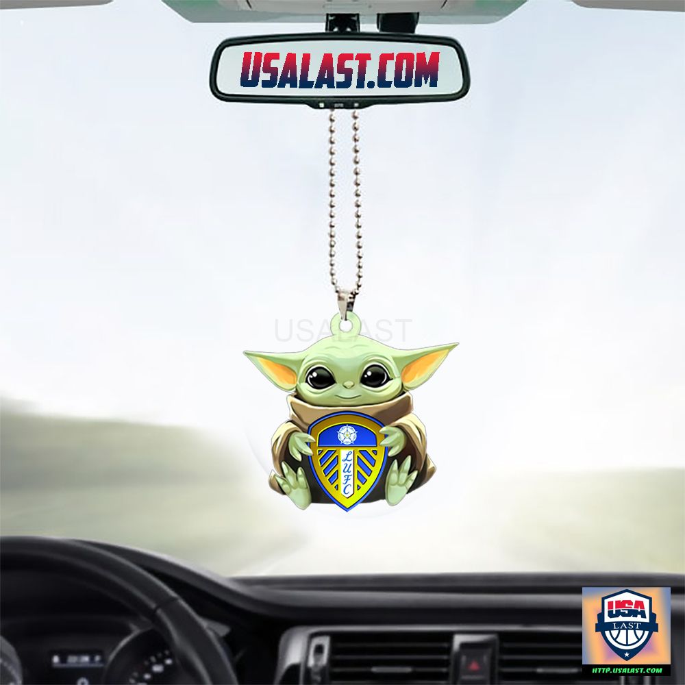 Baby Yoda Hugs Leeds United FC Hanging Ornament – Usalast