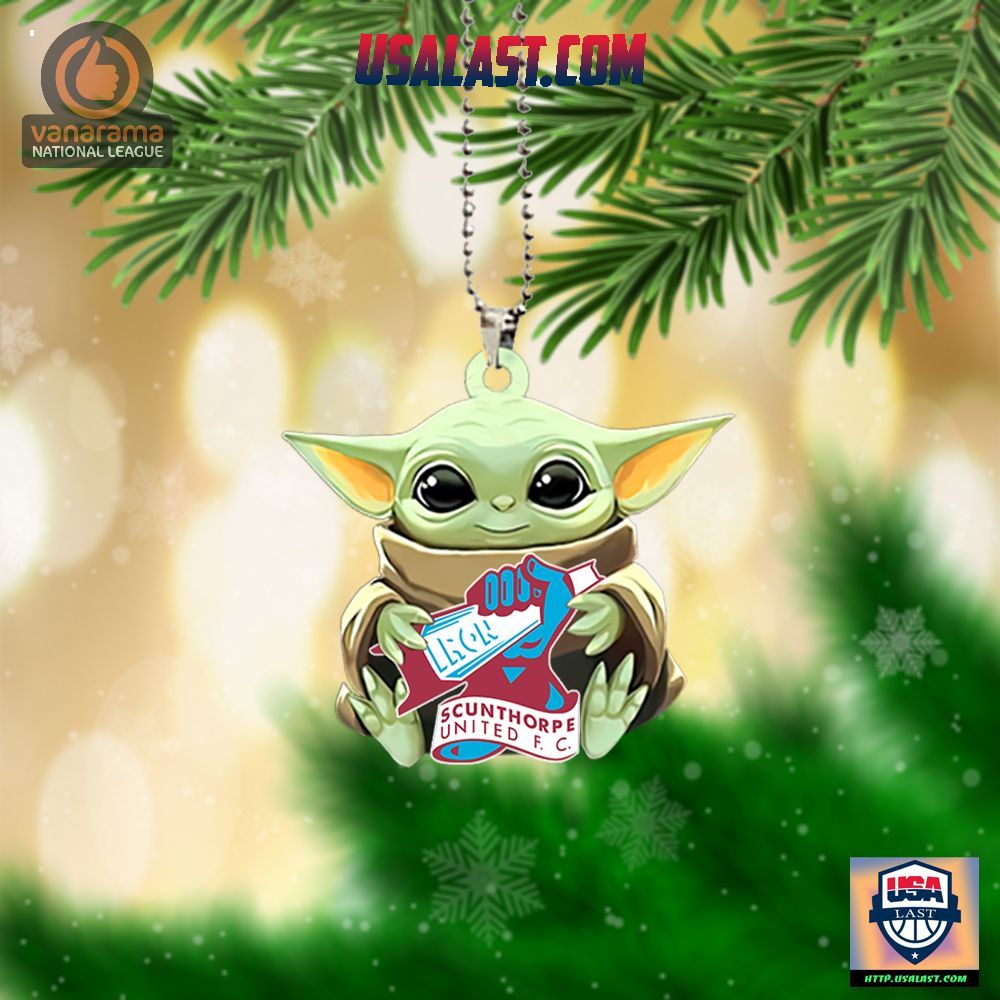 Baby Yoda Hugs Scunthorpe United FC Hanging Ornament – Usalast