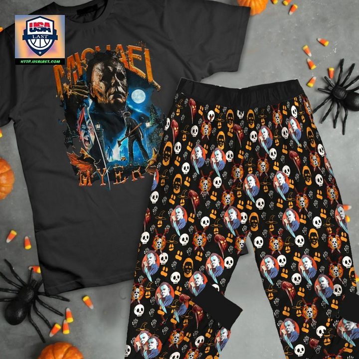 michael-myers-the-evil-halloween-pajamas-set-1-4hSUg.jpg