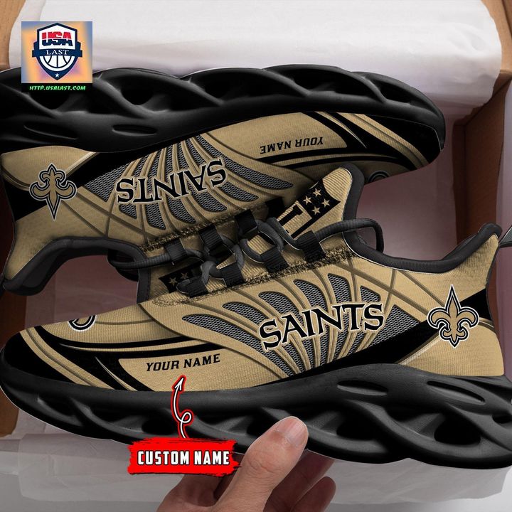 nfl-new-orleans-saints-personalized-max-soul-chunky-sneakers-v1-2-z66xC.jpg